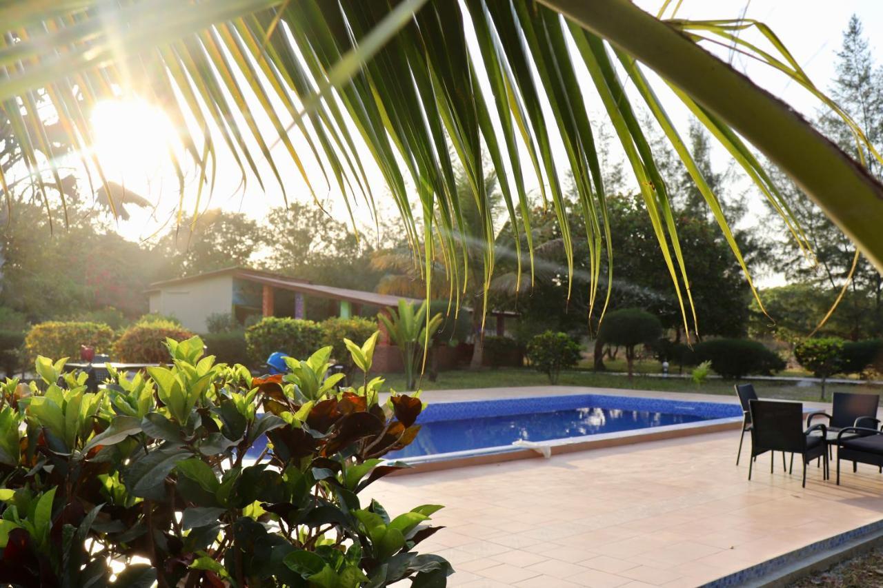 Yuna Village Garden Resort Tubaya Екстериор снимка
